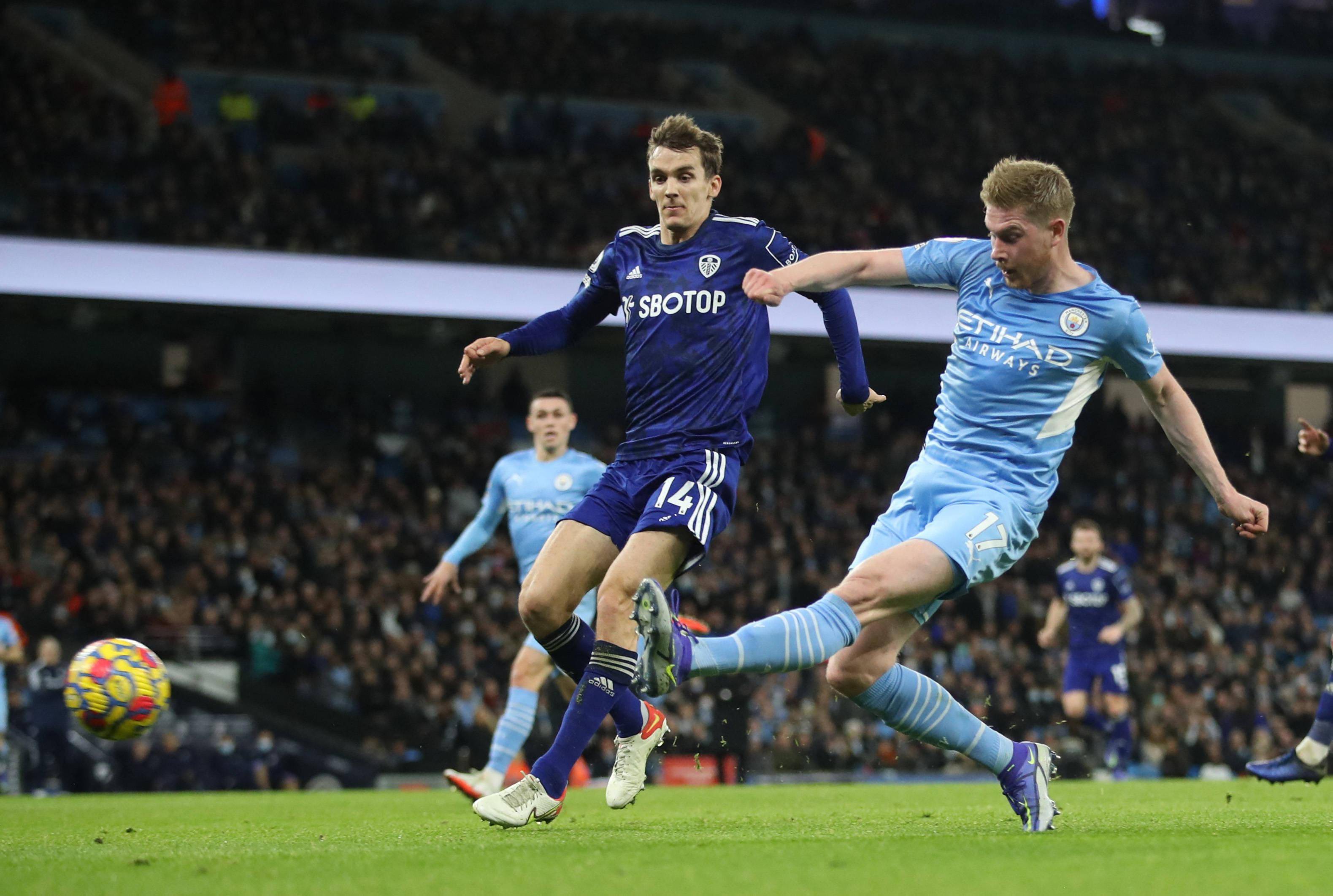 在这片绿茵 在这片绿茵