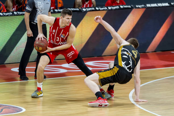 一些父亲往 一些父亲往